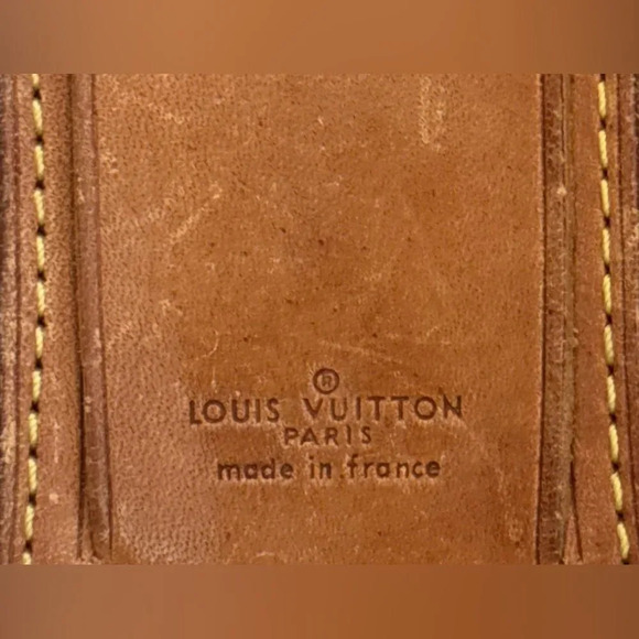 Authenticated Louis Vuitton Vintage Luggage tag large size with poignet - Picture 12 of 14